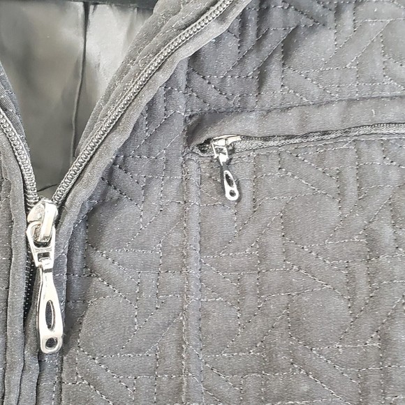 Gallery Quilted Jacket Coat Womens Small Black 4 Pockets Cinched Back Classic - Picture 13 of 15